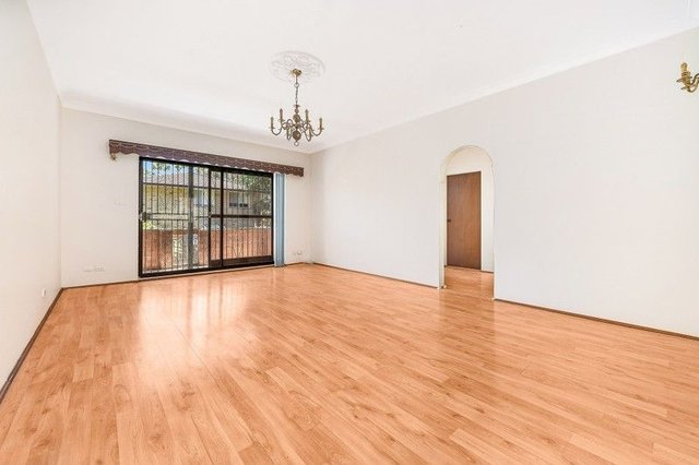 2/11-13 Lancelot Street, NSW 2218