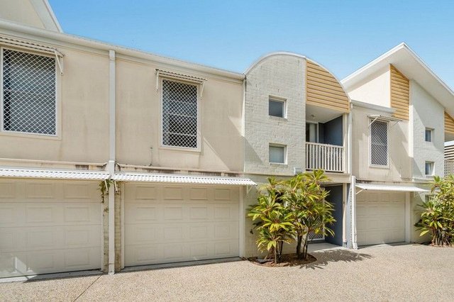 2/2-4 Fleet Drive, QLD 4021