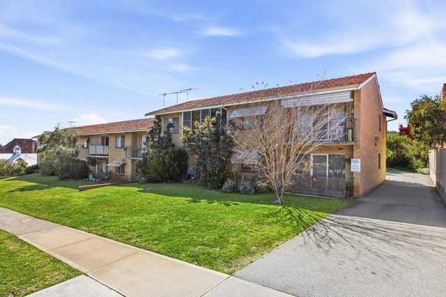 3/110 Central Avenue, WA 6052