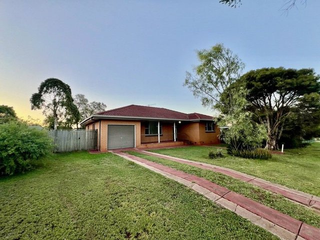 81 Proposch Street, QLD 4401