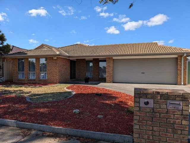 52 Bellbird Avenue, VIC 3038