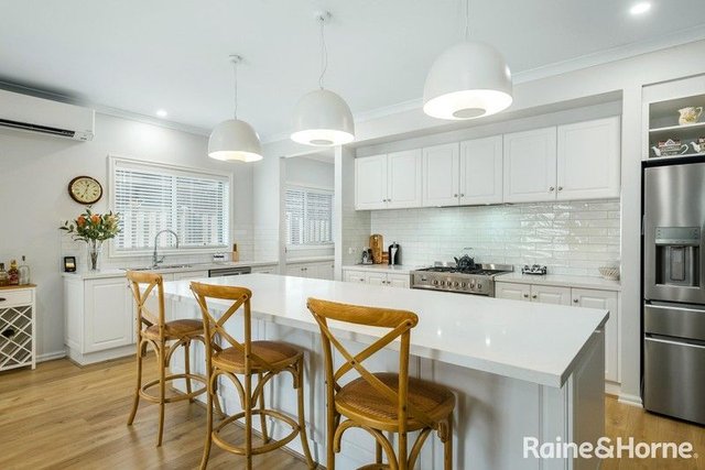 9 Cotton Circuit, VIC 3437