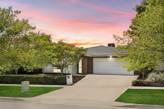 19 Rylstone Crescent, ACT 2911