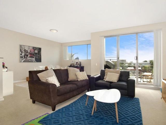 10/23-25 Crane Road, NSW 2154
