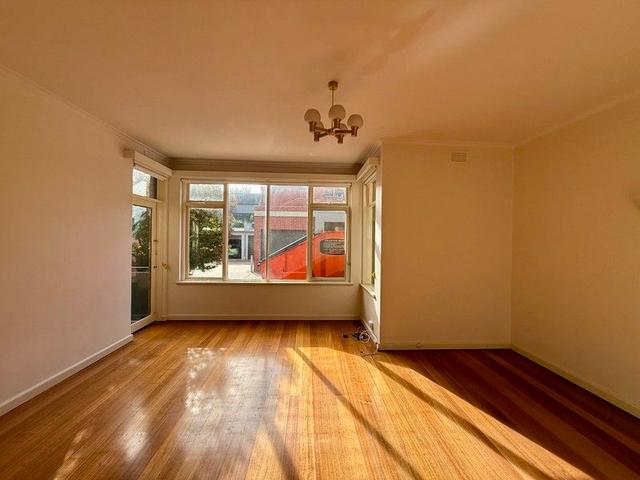7/11 Irving Avenue, VIC 3181