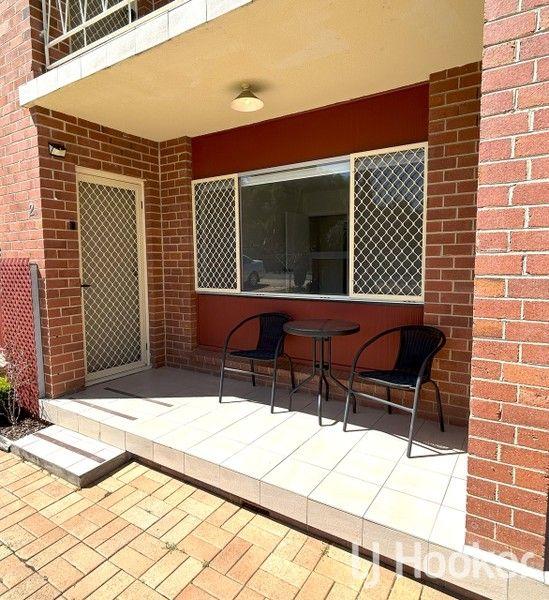 2/30 Queens  Terrace, NSW 2360