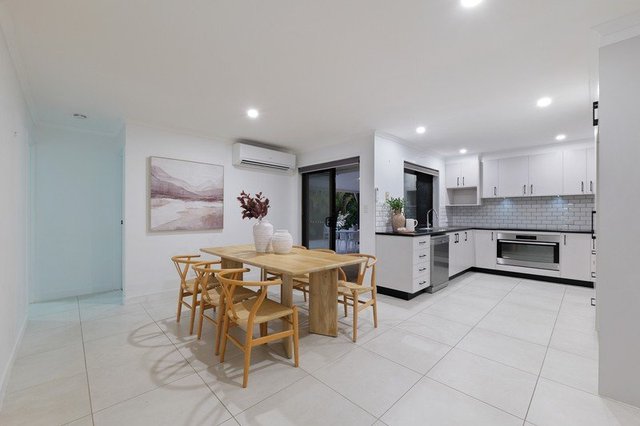 4 Shaun Place, QLD 4054