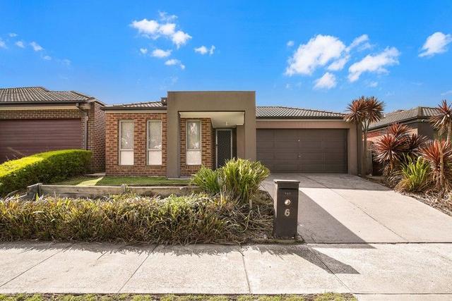 6 Moffat Drive, VIC 3075