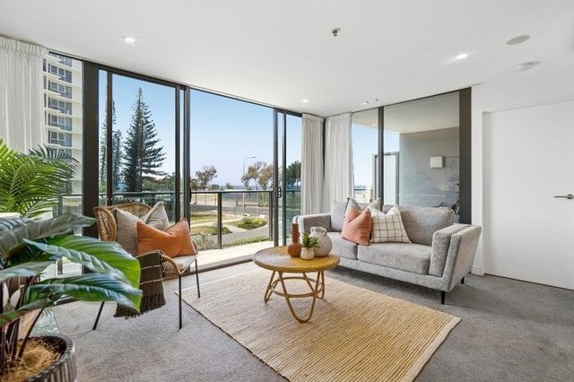 204/3440 Surfers Paradise  Boulevard, QLD 4217