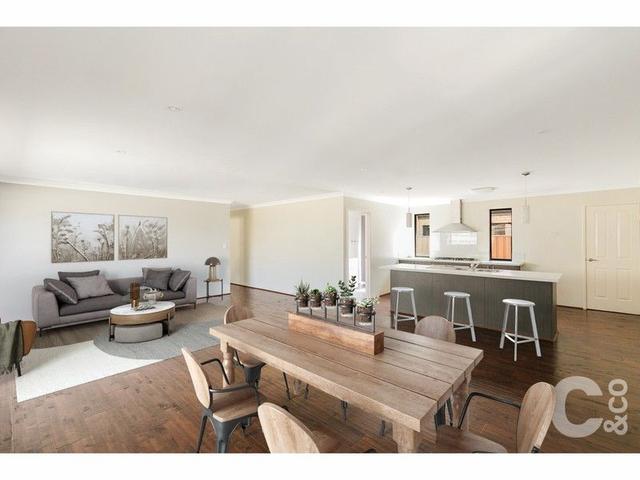 2 Thaxted Street, WA 6170