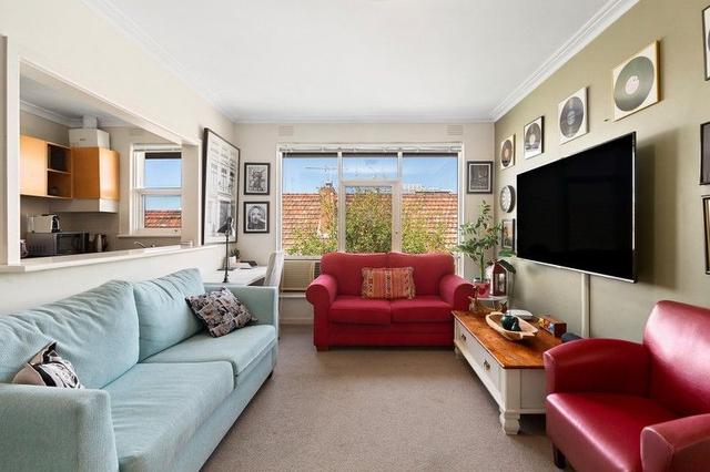 25/43 Caroline Street, VIC 3141