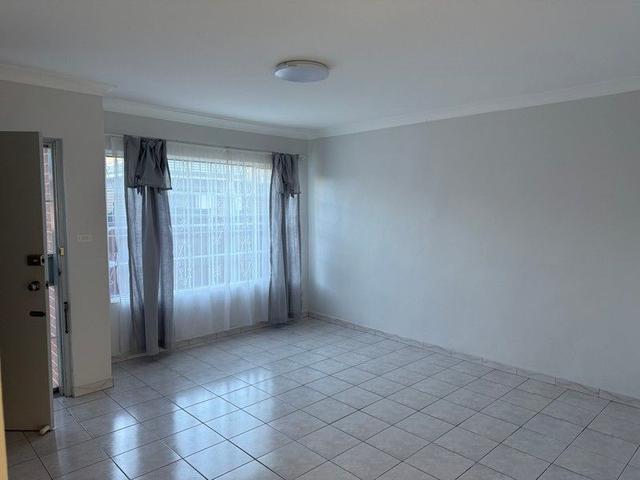 7/137 John Street, NSW 2166