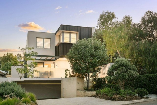 5B Stanhope Street, WA 6011