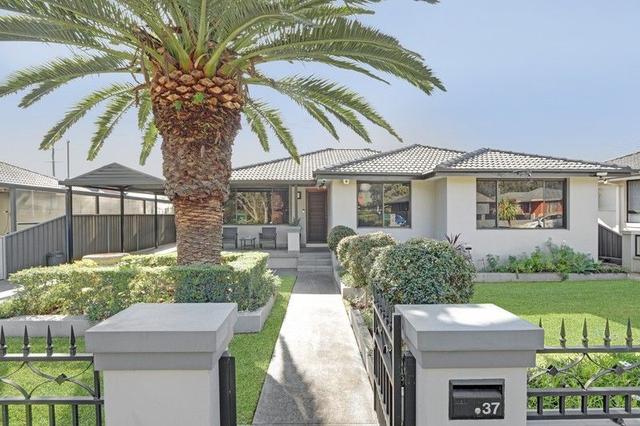 37 Tully Avenue, NSW 2170