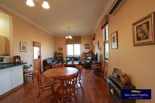 Family Room (2011-10-21)