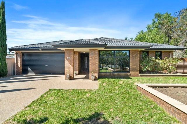 19 Manifold Street, VIC 3638