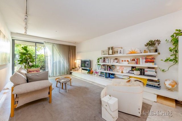 2/85 Rathdowne Street, VIC 3053