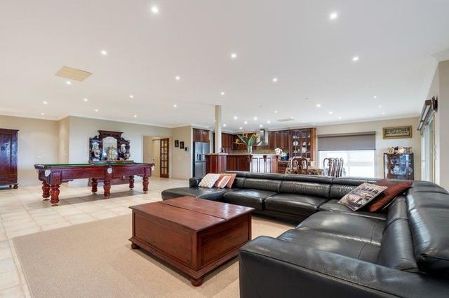 25 Parkside Rise, VIC 3064