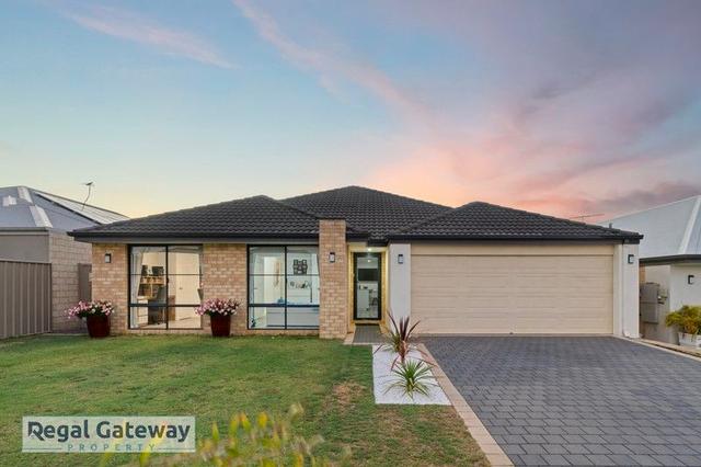 6 Ruskin Brace, WA 6171