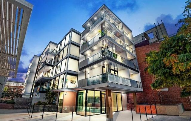 202B/21 Inkerman Street, VIC 3182