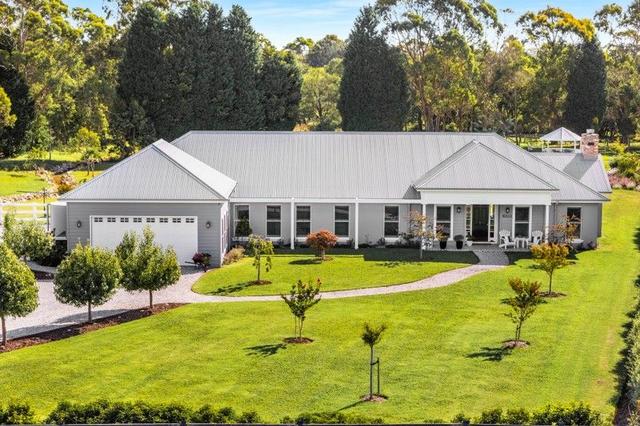 11 Edward Riley Drive, NSW 2576