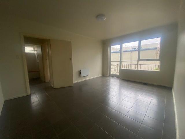 8/9 Rosstown Road, VIC 3163
