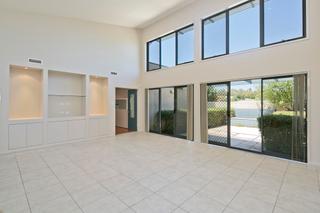 Living Room (2013-02-08)