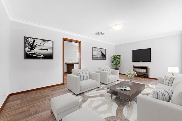 13 Serrata Crescent, WA 6148