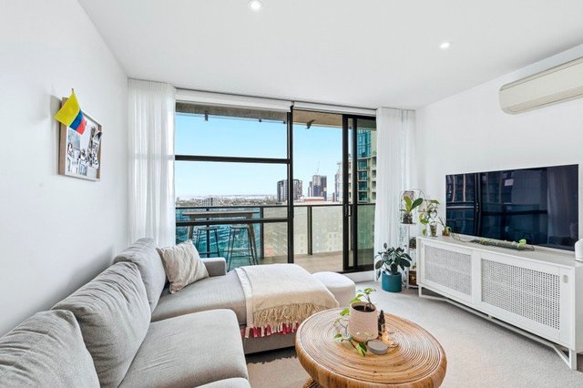 2402/46-50 Haig Street, VIC 3006