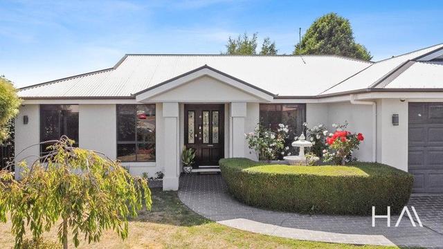 10 Holyman Drive, TAS 7250