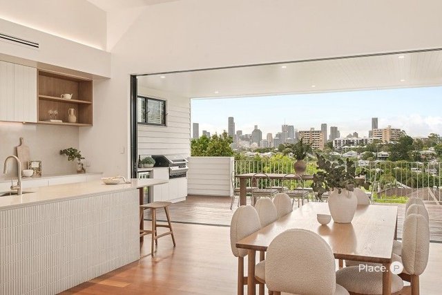 22 Power Street, QLD 4170