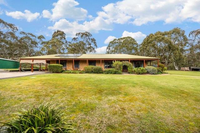 87 Dixon Road, VIC 3437