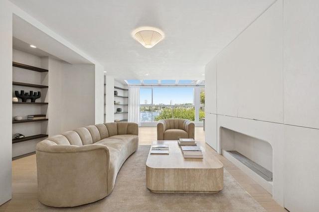 1/37 Wolseley  Road, NSW 2027