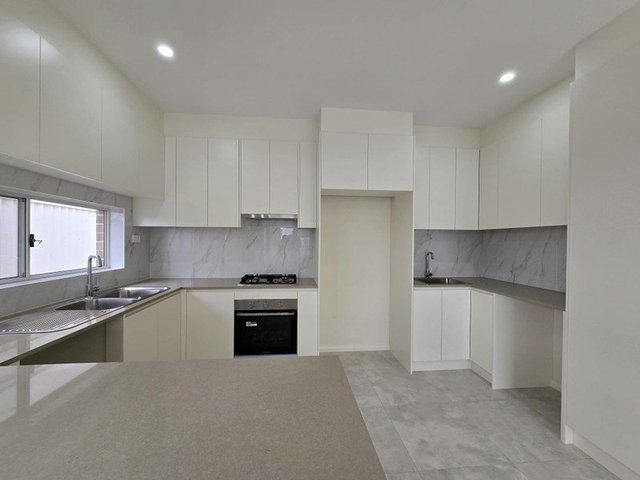 7C Yarbon St, NSW 2145