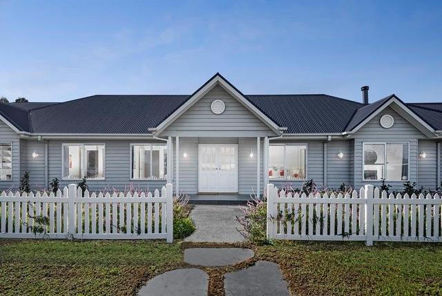 84 The Skyline, VIC 3429