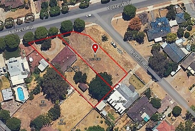 32 - 32A Forrest Road, WA 6112
