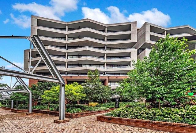 211/6b Atkinson St, NSW 2170