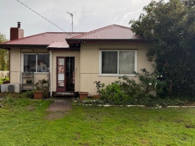 51 Clarke Street, WA 6258