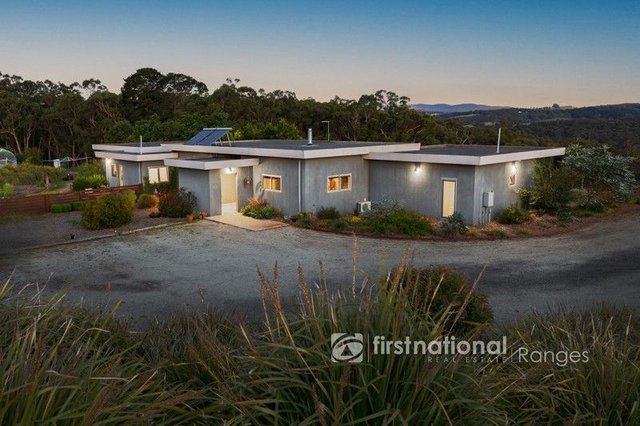 8 Kennedy Road, VIC 3782