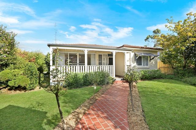 2 East Street, NSW 2577