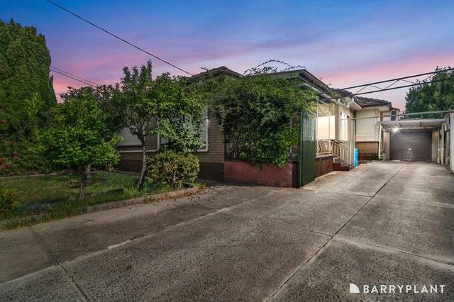 7 Occold Court, VIC 3021