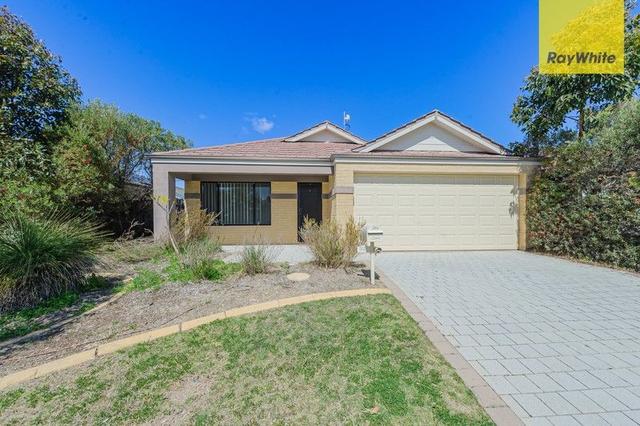 15 Pierre Bend, WA 6069