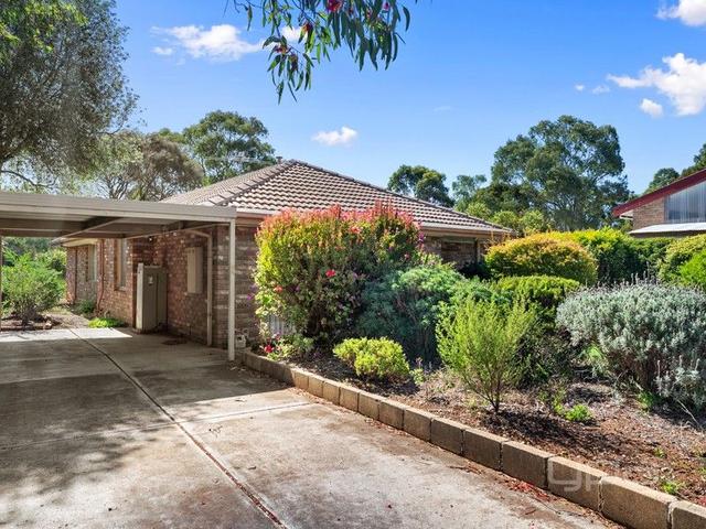 73 Tulloch Avenue, VIC 3337