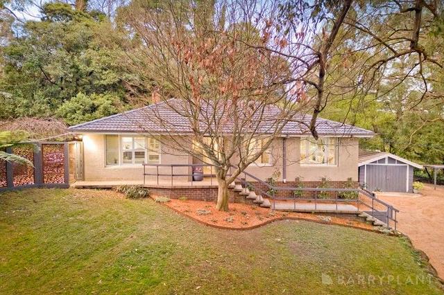 2 Elm Crescent, VIC 3782