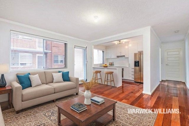 1/1 Western Crescent, NSW 2111