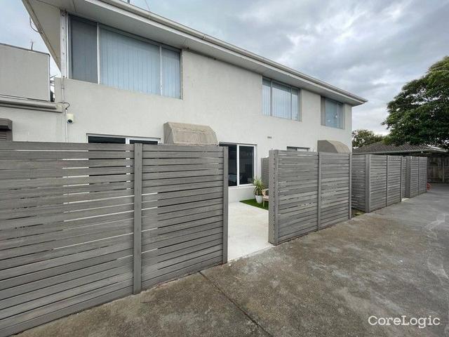 2/14 Jurga Court, VIC 3018