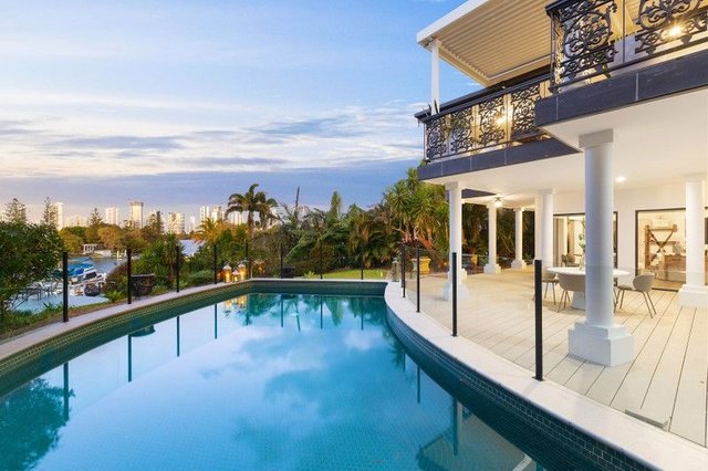 19 Wildash Street, QLD 4215