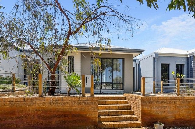 81 Banrock Drive, WA 6069