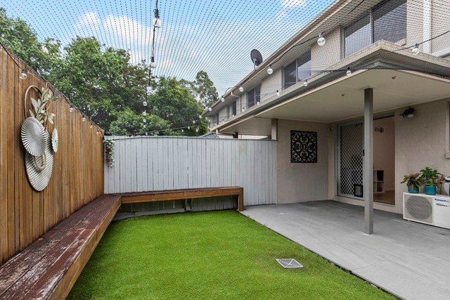 9/6 Myrtle Crescent, QLD 4035