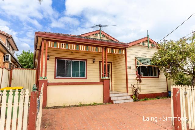 124 Railway Parade, NSW 2142